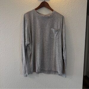 Roxy Women’s Lightweight Gray Knit Long Sleeve Top Size Large - Cozy & Casual